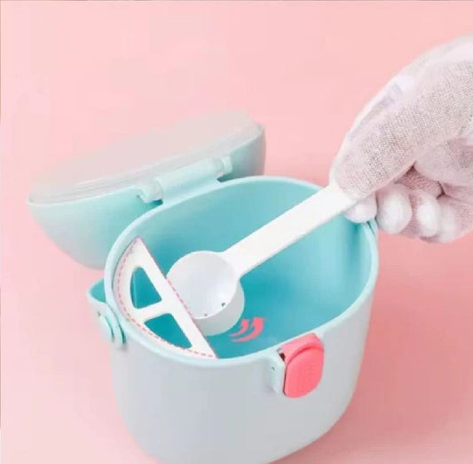 Baby Formula Storage Box with Spoon Safe and Hygienic Design Milk Powder Container Box Airtight Food Grade
